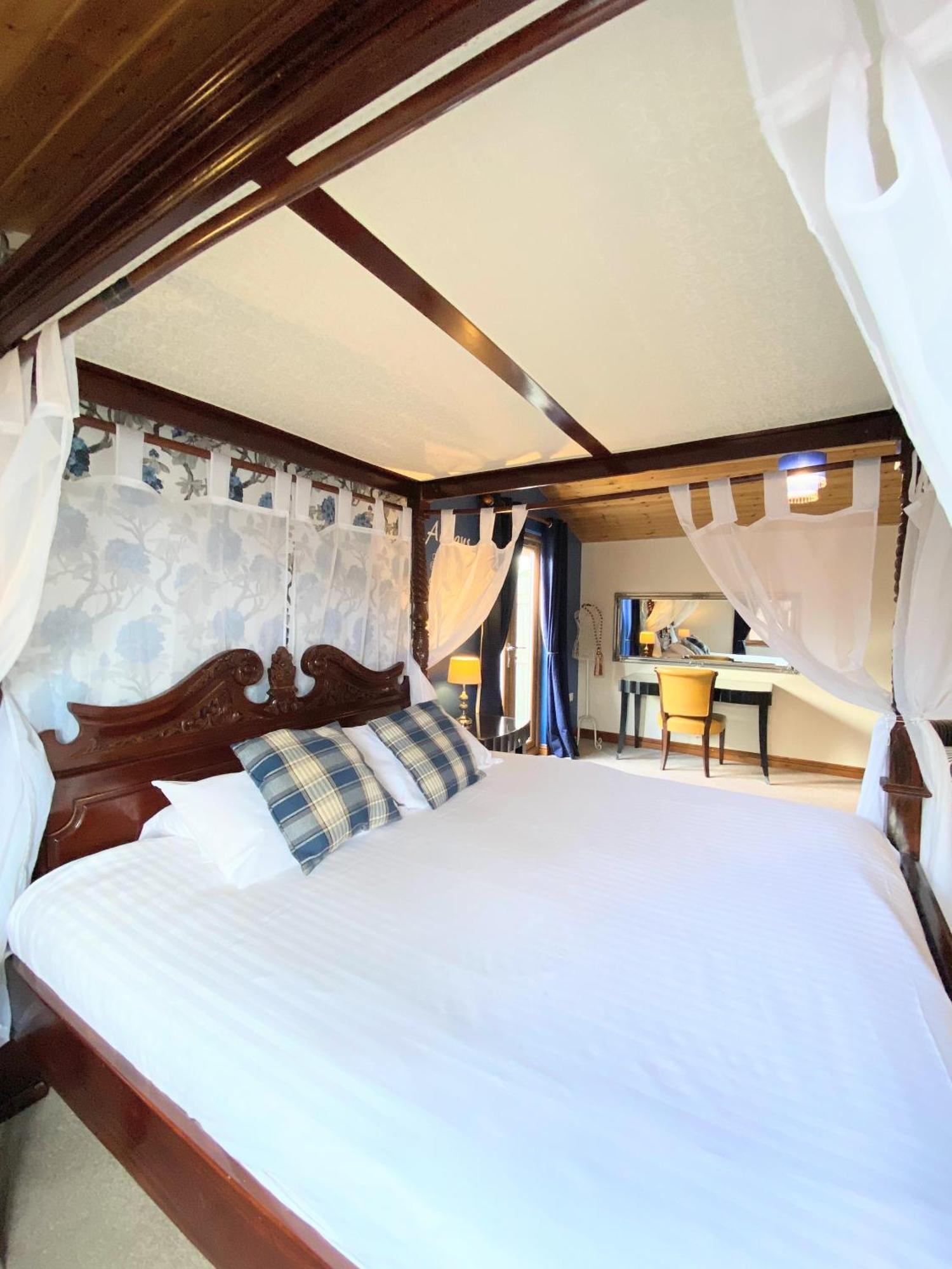 Lomond 5 With Private Hot Tub - Fife - Loch Leven - Lomond Hills - Pet Friendly Villa Kelty Dış mekan fotoğraf